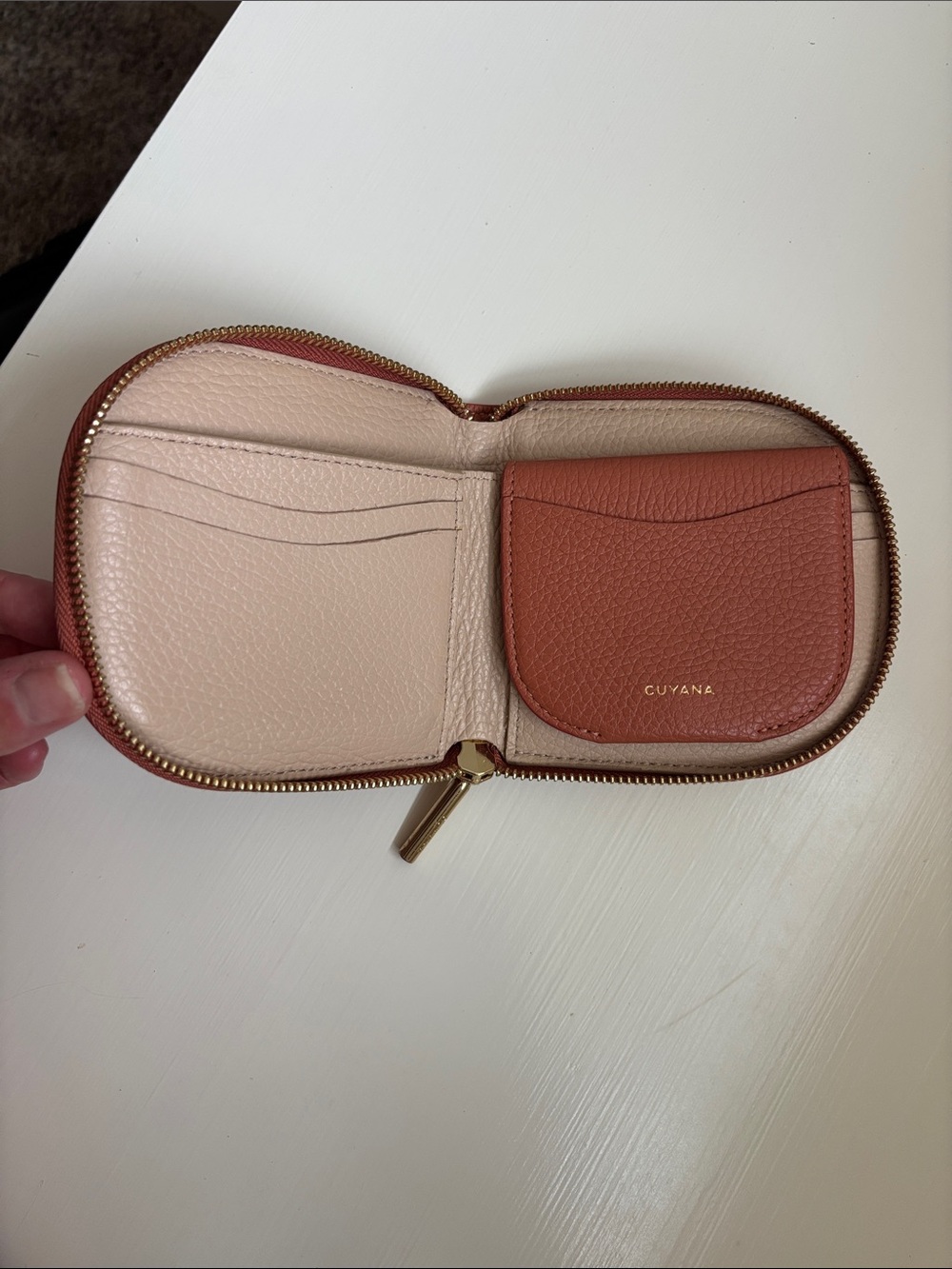 Cuyana Duo Leather Wallet in Terracotta - Picture 5 of 6